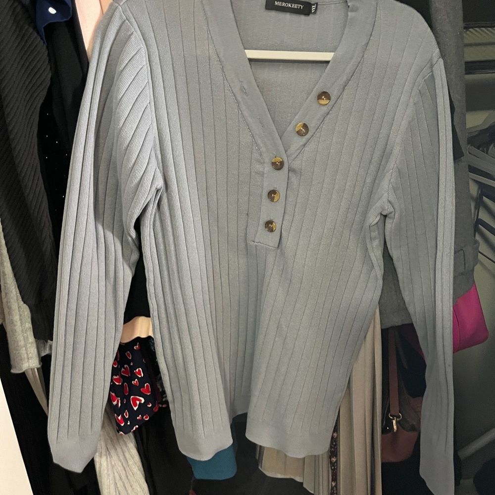 Women's Grey Sweater